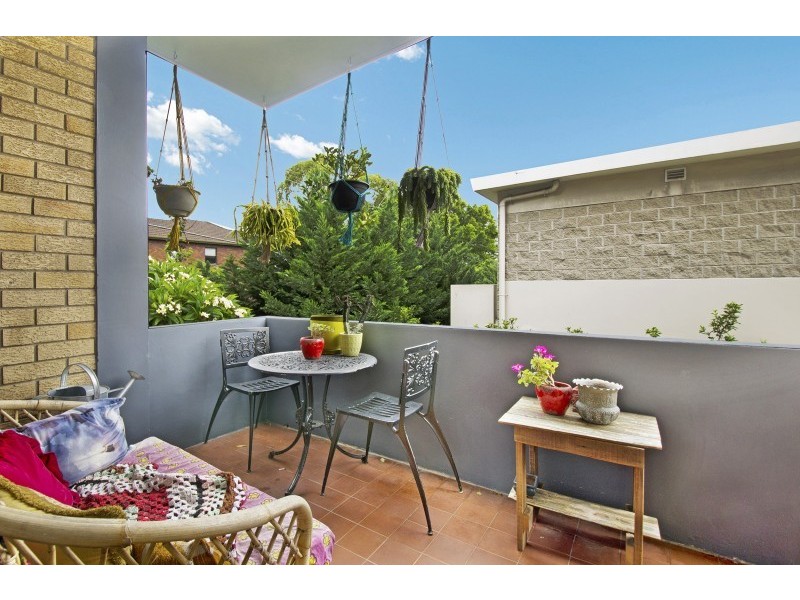 1/303 Old South Head Road (Entry via Simpson St), Bondi NSW 2026