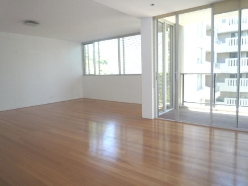 28/48-50 Penkivil Street, Bondi NSW 2026