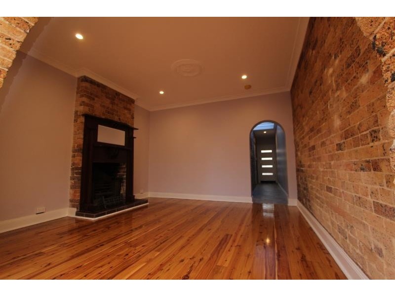 108 Bridge Road, Glebe NSW 2037