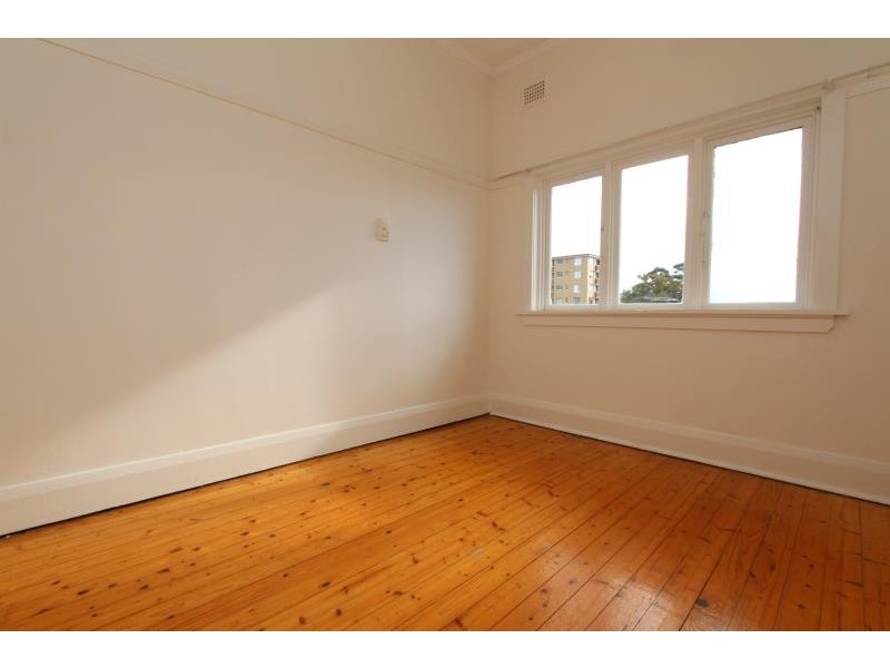 8/31 Beach Road, Bondi Beach NSW 2026