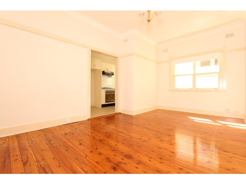 2/83 Oakley Road, North Bondi NSW 2026