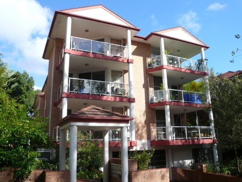 1/31-33 Penkivil Street, Bondi NSW 2026