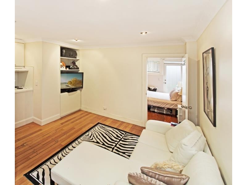 7/18 Forest Knoll Avenue, Bondi Beach NSW 2026