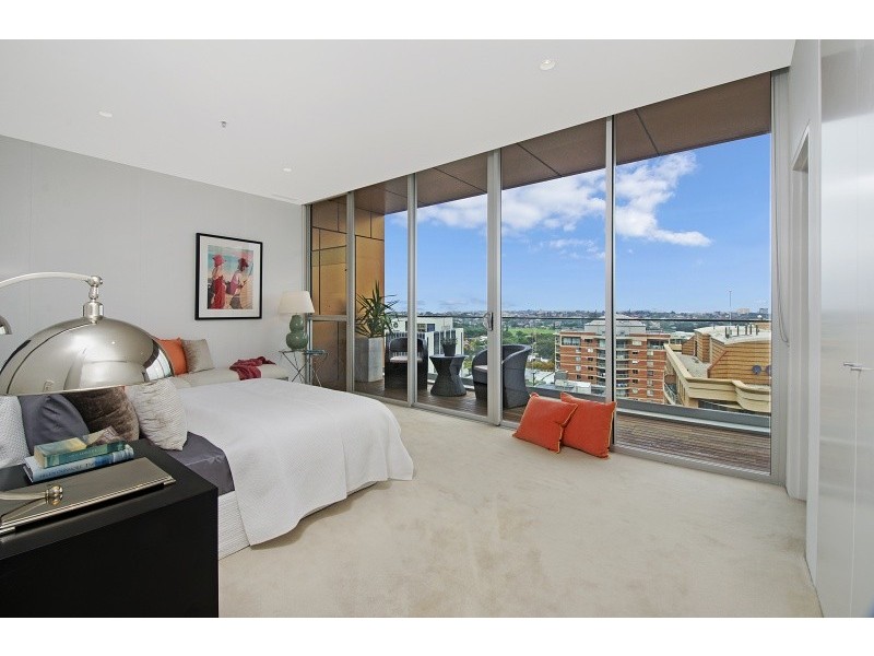1304/310-330 Oxford Street, Bondi Junction NSW 2022