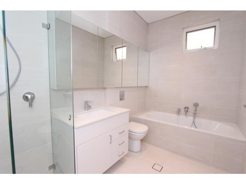 38 Bon Accord Avenue, Bondi Junction NSW 2022