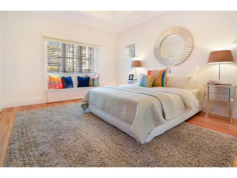 44 Wallis Parade, North Bondi NSW 2026