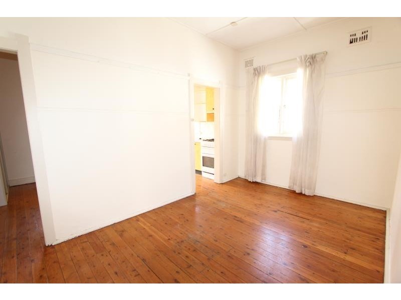 2/82 Curlewis Street, Bondi Beach NSW 2026