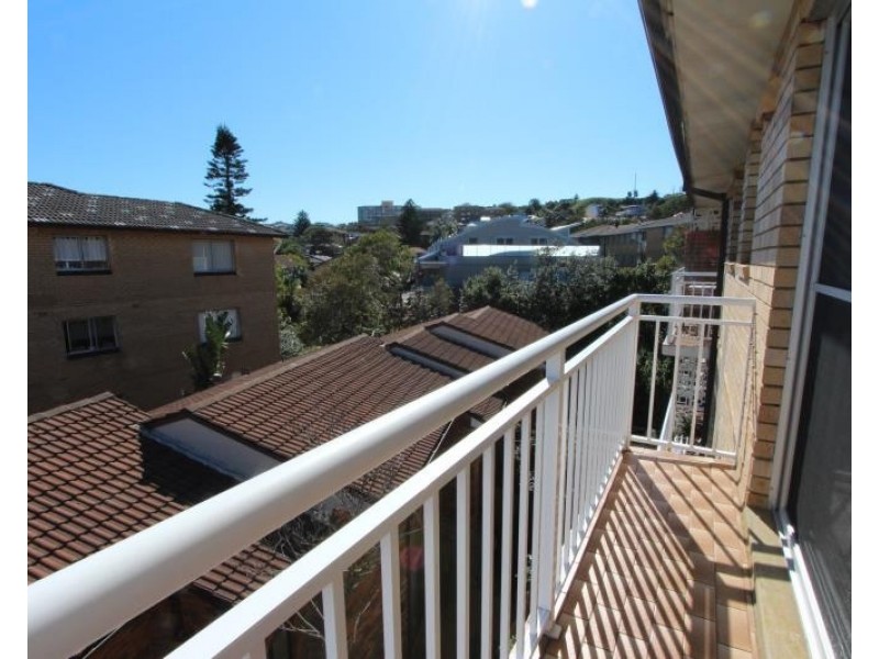 8/27 Wallis Parade, North Bondi NSW 2026