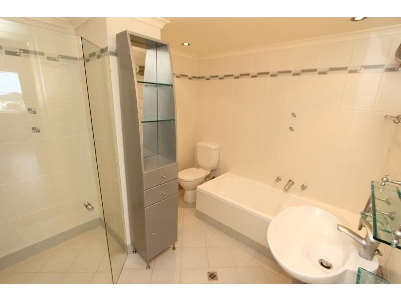 22/75 Bronte Road, Bondi Junction NSW 2022