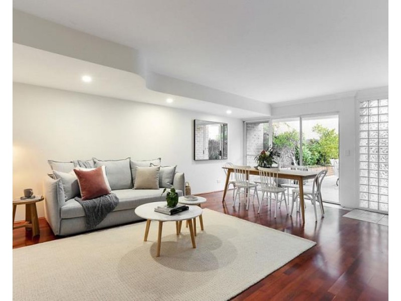 2/52 Warners Avenue, Bondi NSW 2026