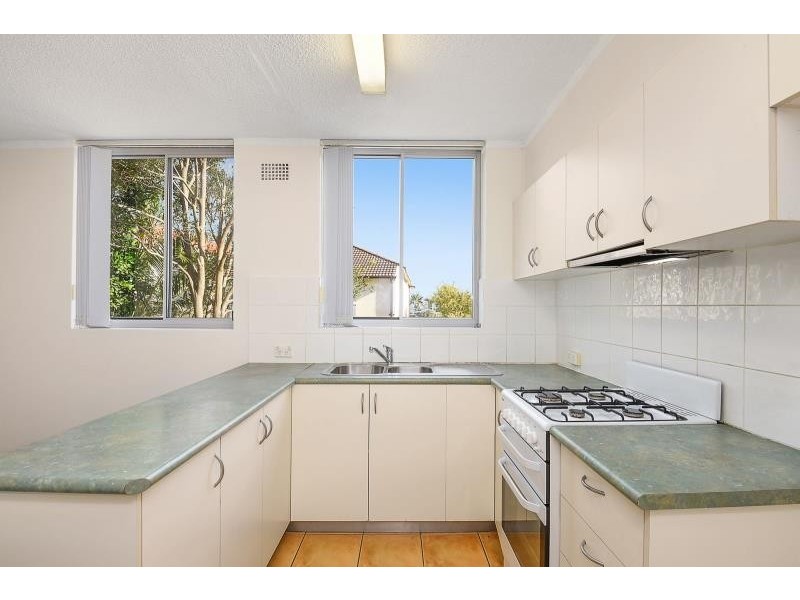 23/15 Wallis Parade, North Bondi NSW 2026