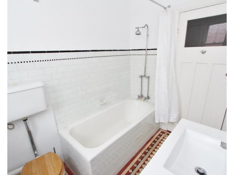 xx Narelle Street, North Bondi NSW 2026