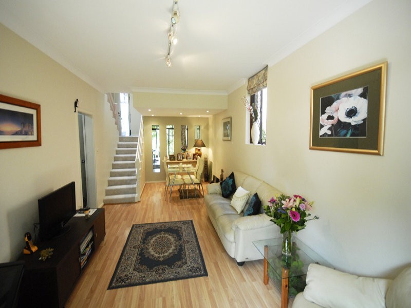 9/4 Durham Close, Macquarie Park NSW 2113