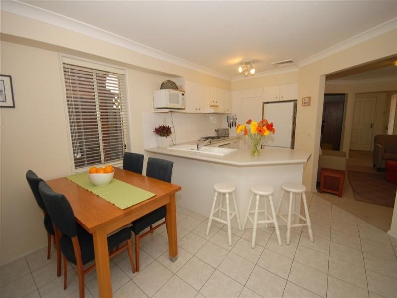 2/292 Malton Rd, North Epping NSW 2121