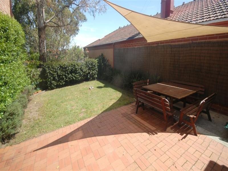 2/292 Malton Rd, North Epping NSW 2121