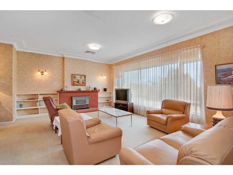 75 Tarrants Avenue, Eastwood NSW 2122