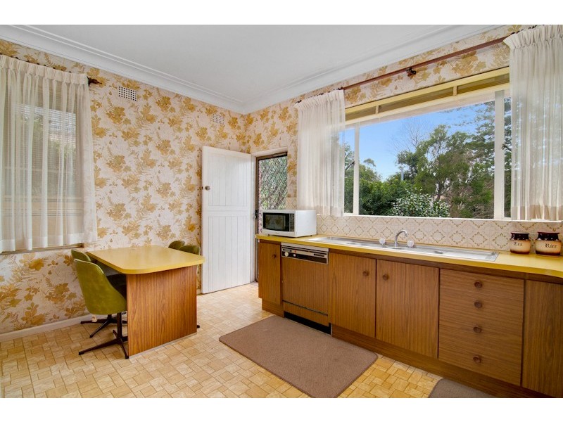 75 Tarrants Avenue, Eastwood NSW 2122