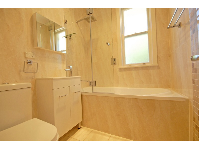 6 Warwick Road, Dundas Valley NSW 2117