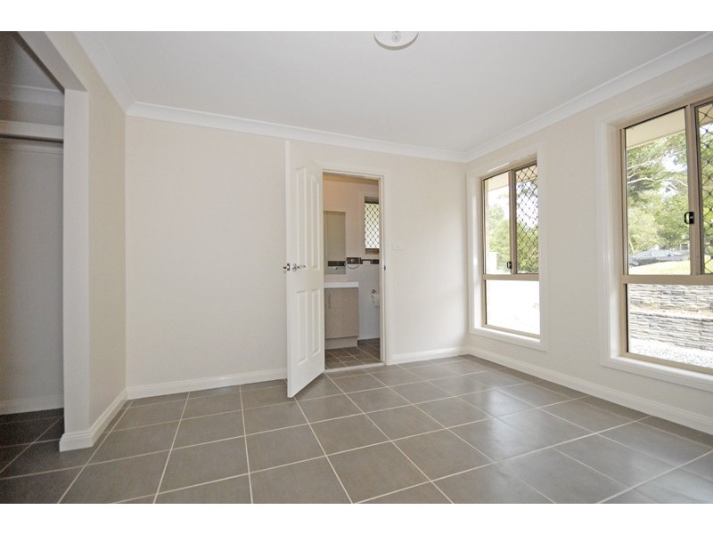 25 Harefield Close, North Epping NSW 2121