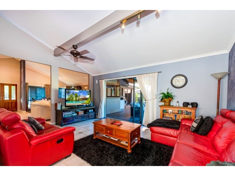 6 Wisteria Crescent, Cherrybrook NSW 2126