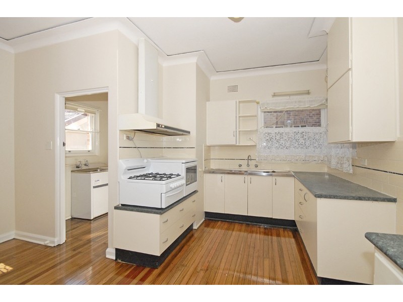 9 Ormonde Ave, Epping NSW 2121