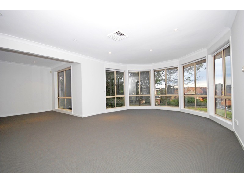 6 Cornwall Place, Bella Vista NSW 2153