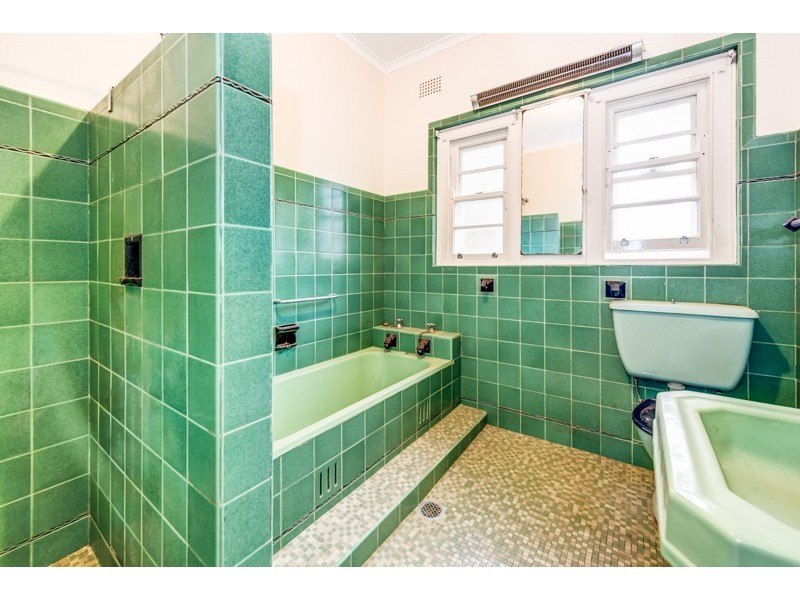 46 The Crescent, Cheltenham NSW 2119