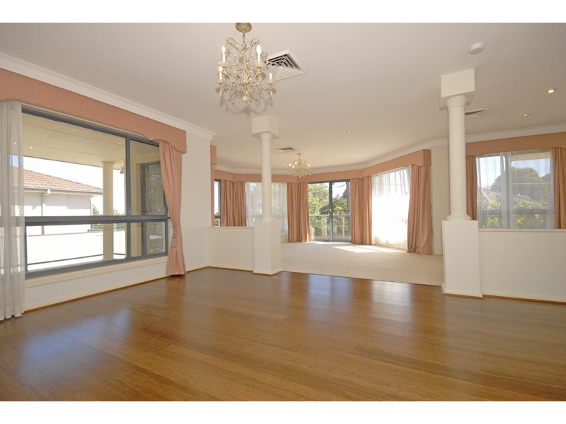 102 Norfolk Rd, North Epping NSW 2121