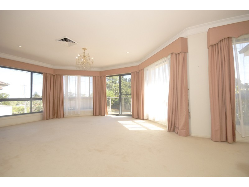 102 Norfolk Rd, North Epping NSW 2121