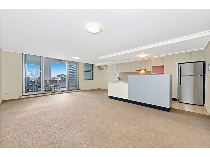 428/25 Bennelong Parkway, Wentworth Point NSW 2127