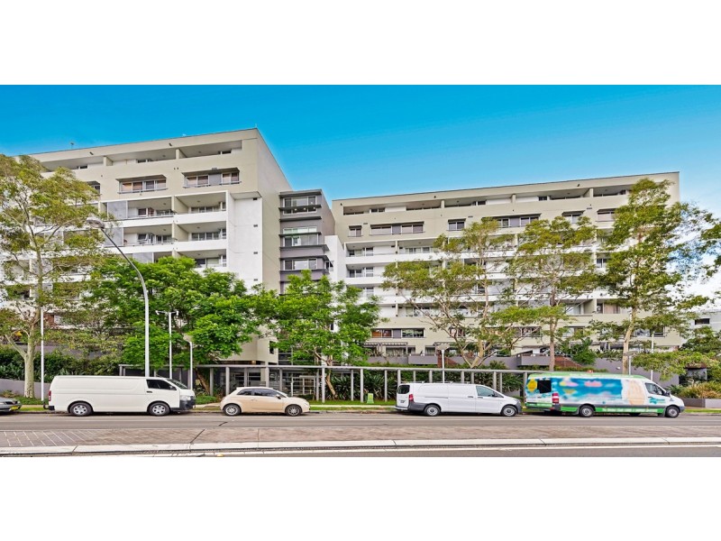 428/25 Bennelong Parkway, Wentworth Point NSW 2127