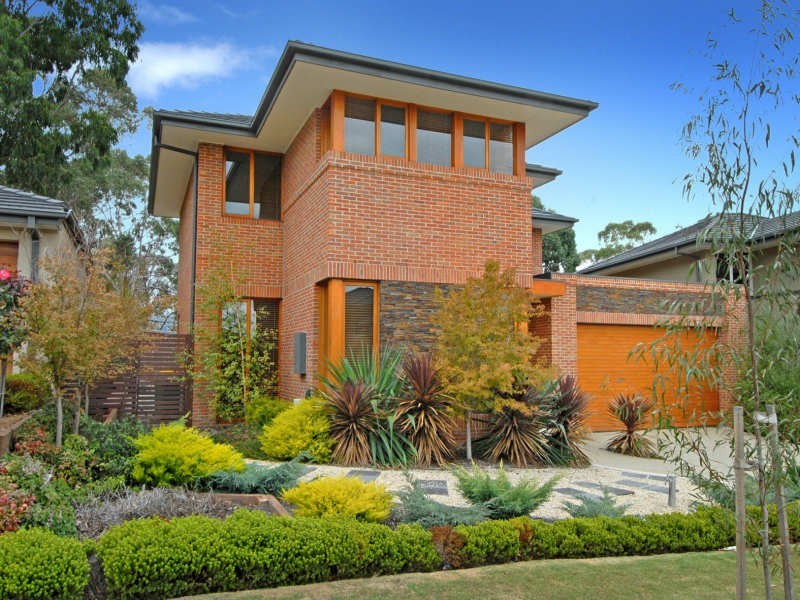 16 Brittingham Court, Macleod VIC 3085