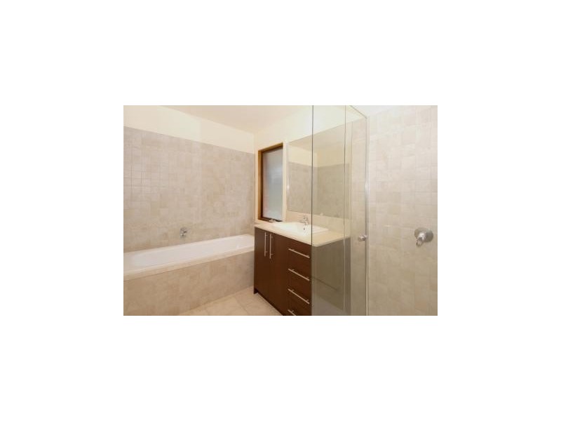 16 Brittingham Court, Macleod VIC 3085