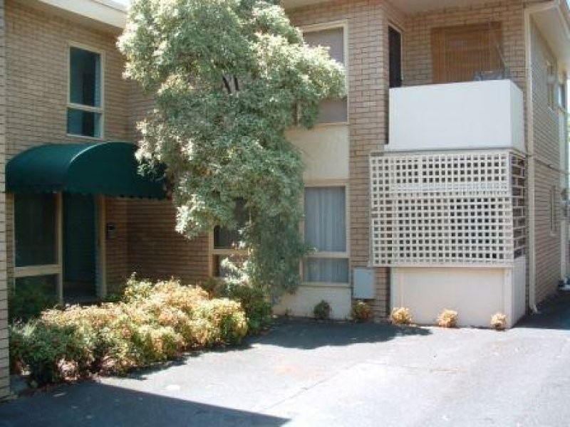 3/23 Rathmines Street, Fairfield VIC 3078