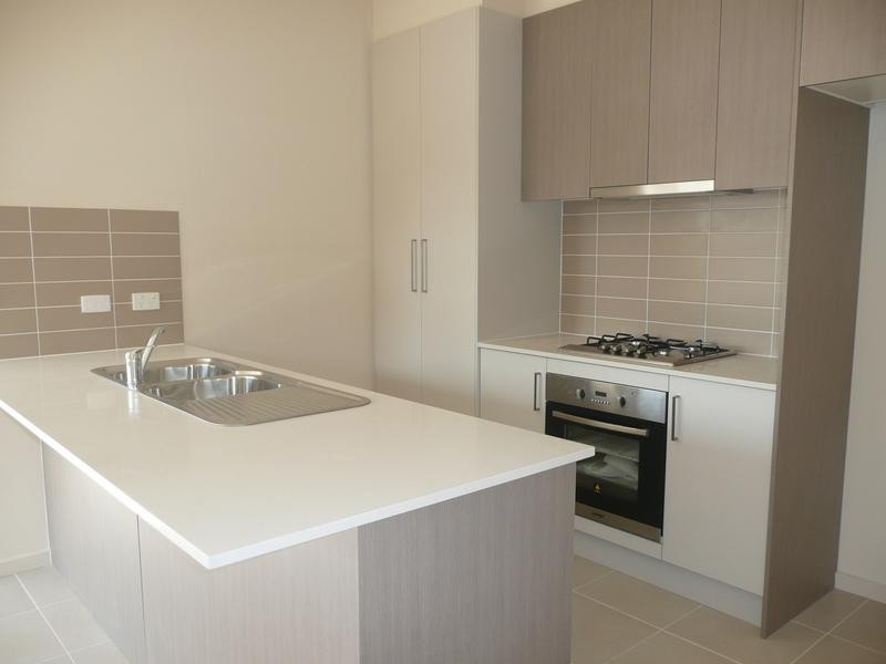 2/29 Cameron Street, Reservoir VIC 3073