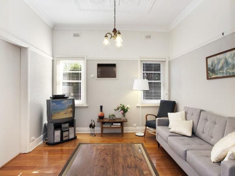20 McEwan Road, Heidelberg Heights VIC 3081