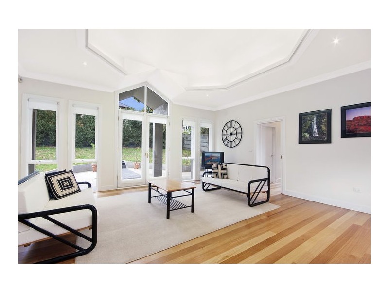 137 Cape Street, Heidelberg VIC 3084