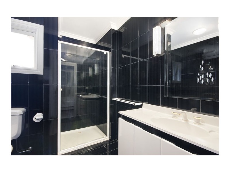 137 Cape Street, Heidelberg VIC 3084