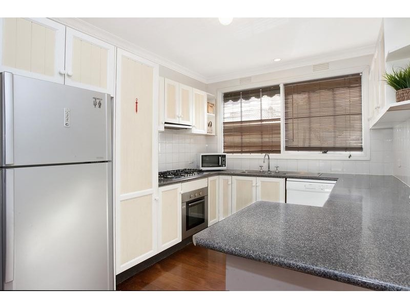 11 Mais Street, Reservoir VIC 3073