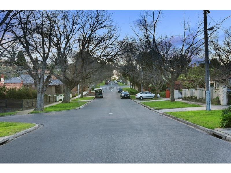 38 Castle Street, Eaglemont VIC 3084