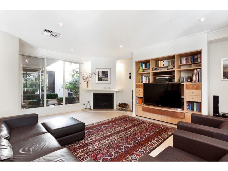 38 Castle Street, Eaglemont VIC 3084