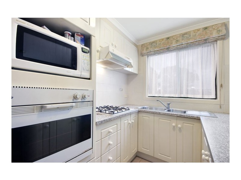 15/6 Campbell Street, Epping VIC 3076