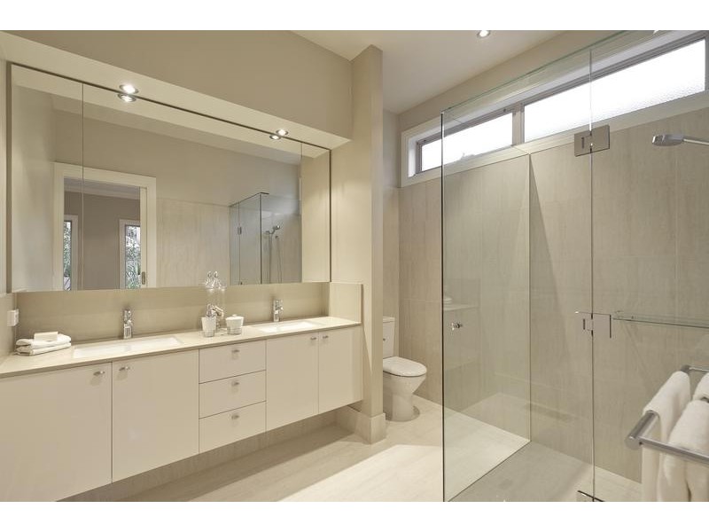 64 Castle Street, Eaglemont VIC 3084