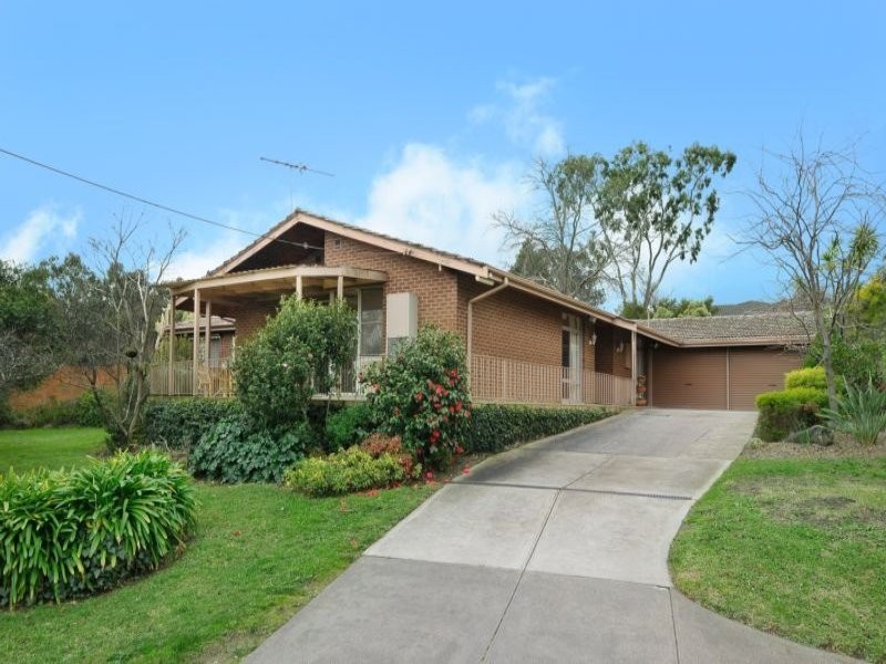 6 Borlase Street, Rosanna VIC 3084