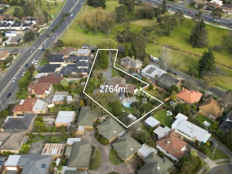 6 Borlase Street, Rosanna VIC 3084