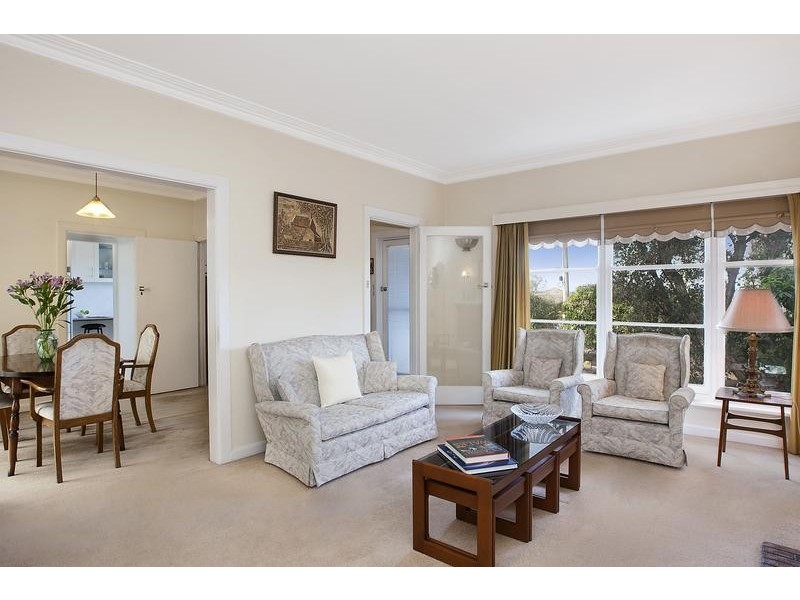 29 Mountain View Parade, Rosanna VIC 3084