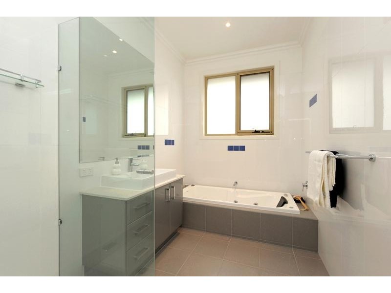 49C Mount Street, Eaglemont VIC 3084