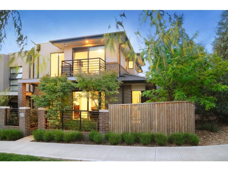 15 Cascade Walk, Macleod VIC 3085