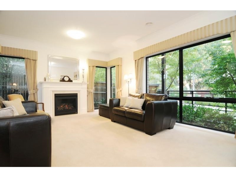 15 Cascade Walk, Macleod VIC 3085