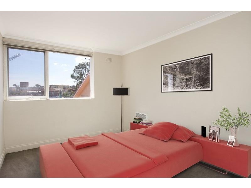 10/113-115 Chapel Street, St Kilda VIC 3182